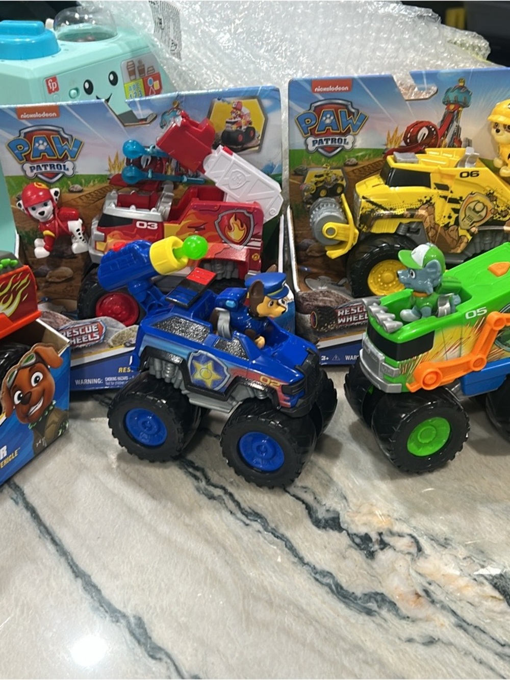 Boomer,Rubble,Chase,Zuma,RockyRescue Monster Truck-Paw Patrol.